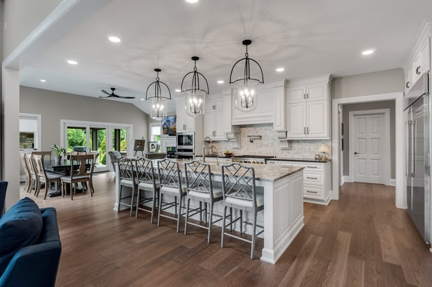 Images Wolf Virtual Reality, LLC