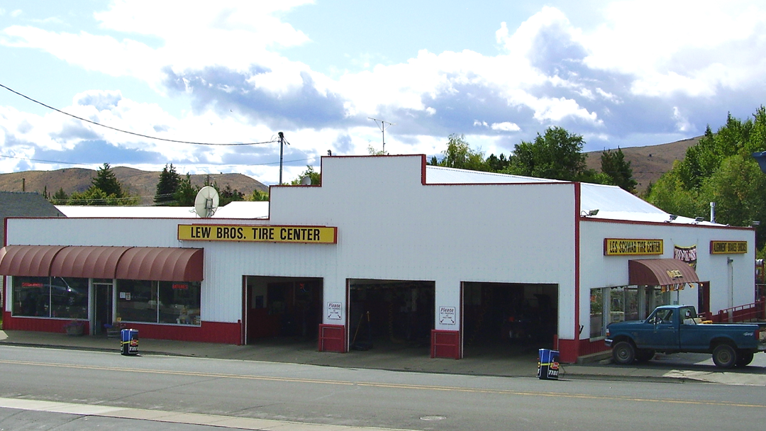 Les Schwab Tire Center