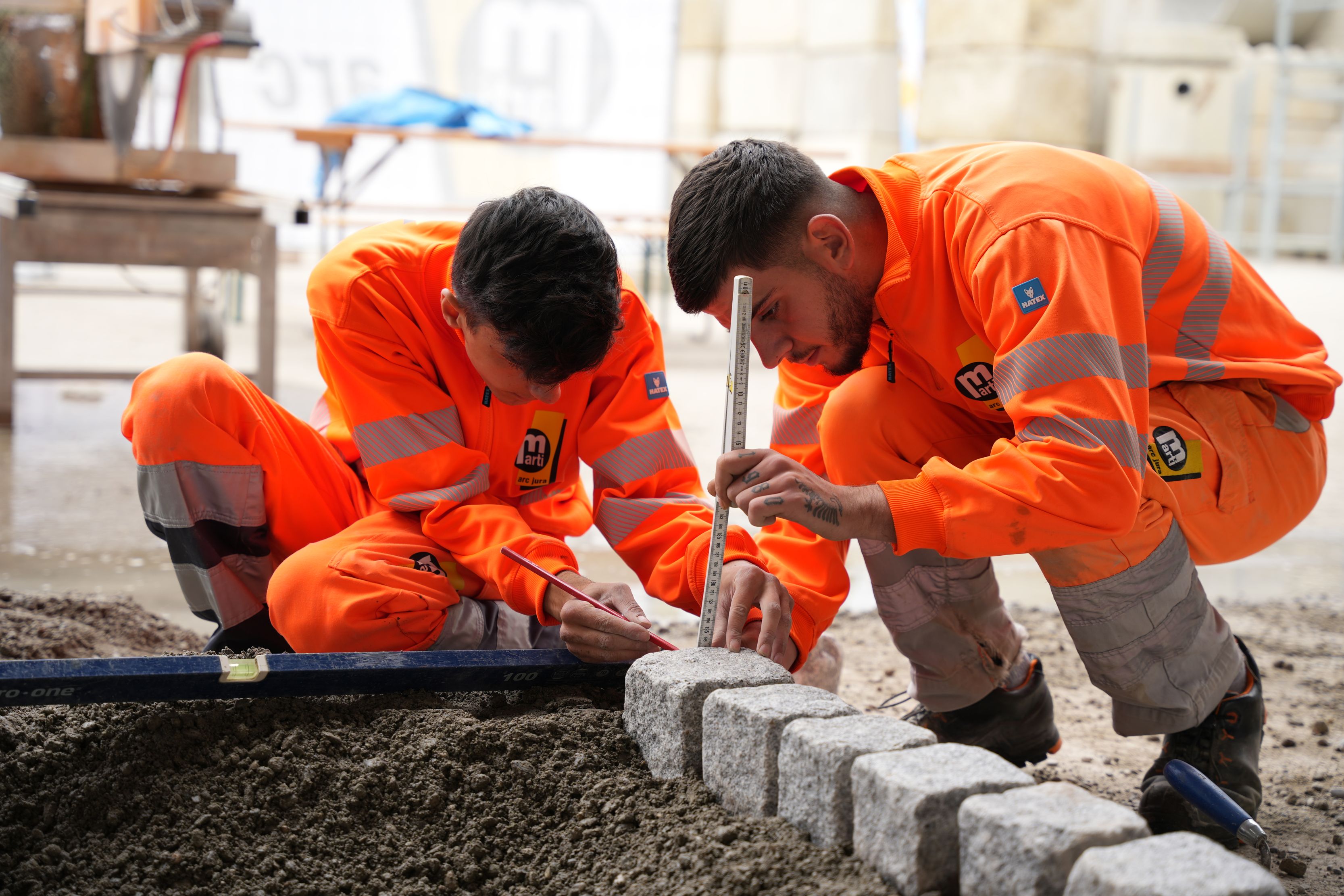 Bilder Marti Arc Jura SA