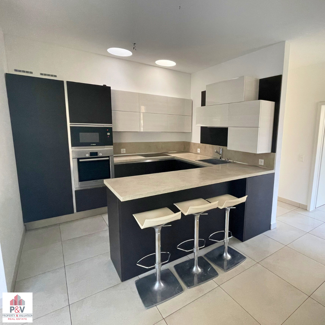 Bilder P&V Property & Valuation Sagl