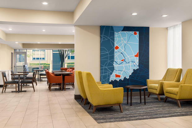Images Holiday Inn Express & Suites Evansville Downtown by IHG
