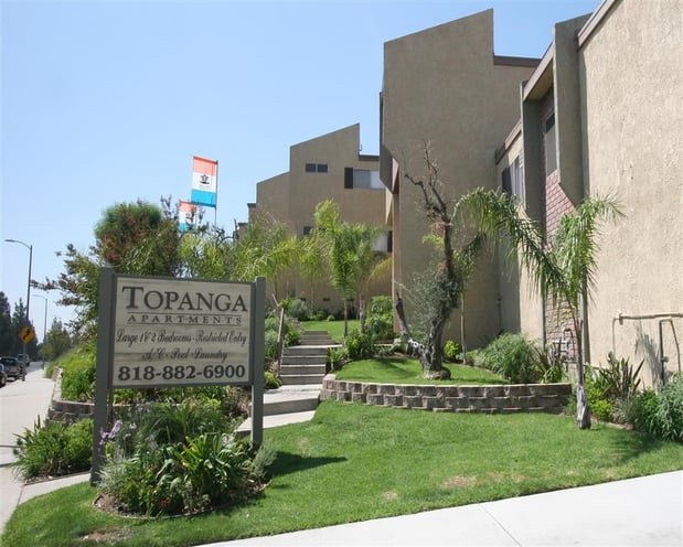 Images Topanga Canyon Apartments