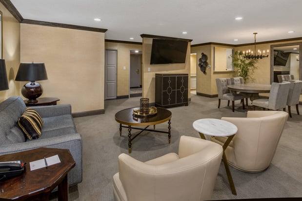 Images Crowne Plaza Resort Asheville by IHG