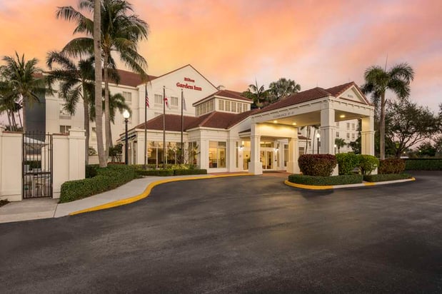 Images Hilton Garden Inn Boca Raton