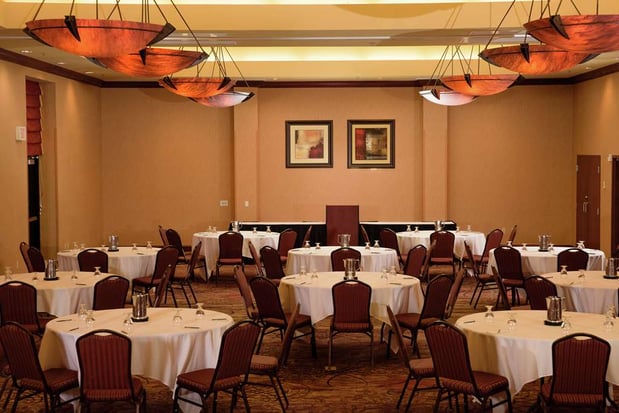 Images Embassy Suites by Hilton Minneapolis North