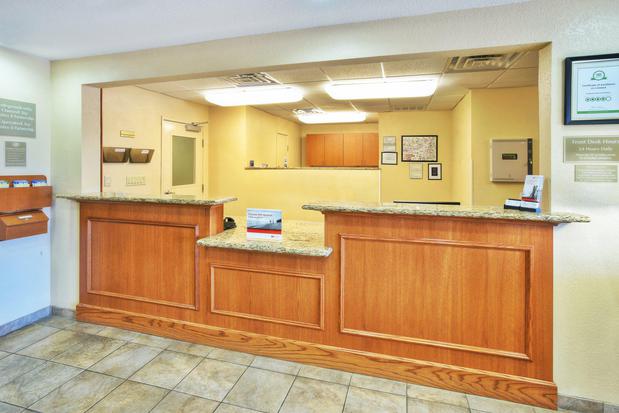 Images Candlewood Suites Fort Stockton, an IHG Hotel