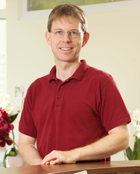 Dr. Carsten Oberg | Zahnarztpraxis Rellingen Dr. Carsten Oberg