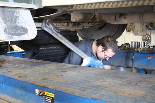 Images Bauer Built Tire & Service