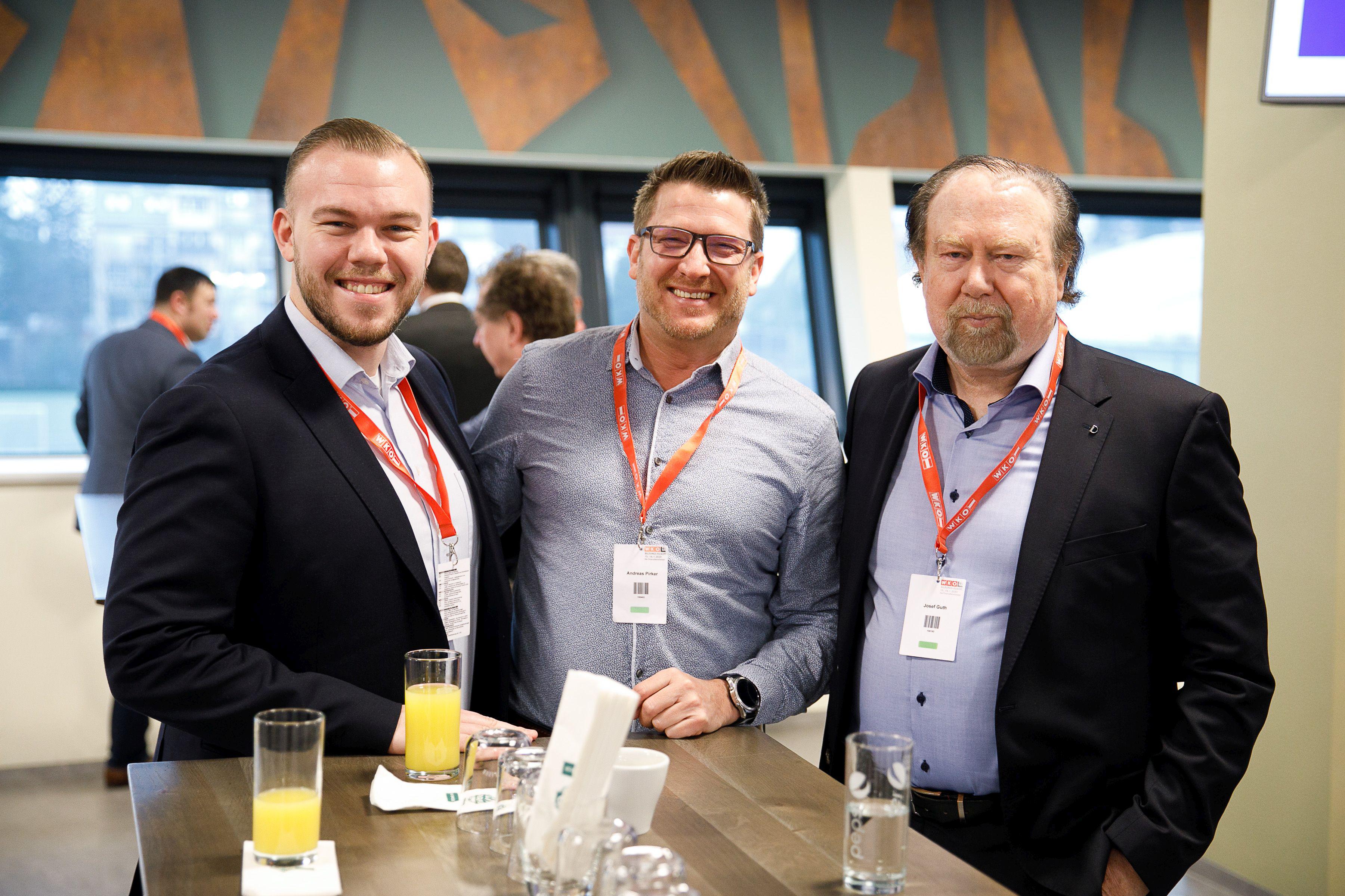 VTOC Digital Finance Versicherung2check.com, Rußbergstraße 13/13/R02 in Wien