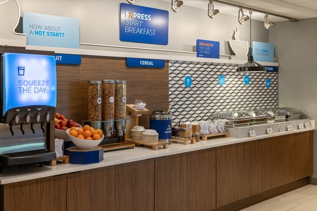 Images Holiday Inn Express & Suites Waynesboro East by IHG