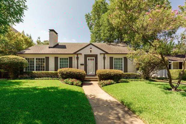 Images John J. Canterbury III | Allie Beth Allman & Associates