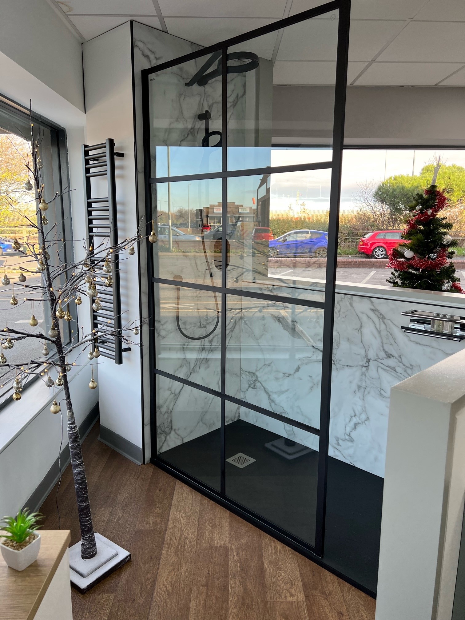 Grimsby Plumbing & Heating Supplies Bathroom Showroom Wolseley