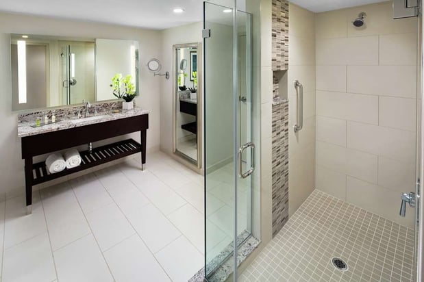 Images DoubleTree by Hilton Manchester Downtown