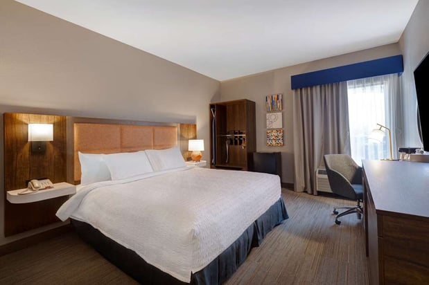 Images Hampton Inn Hot Springs
