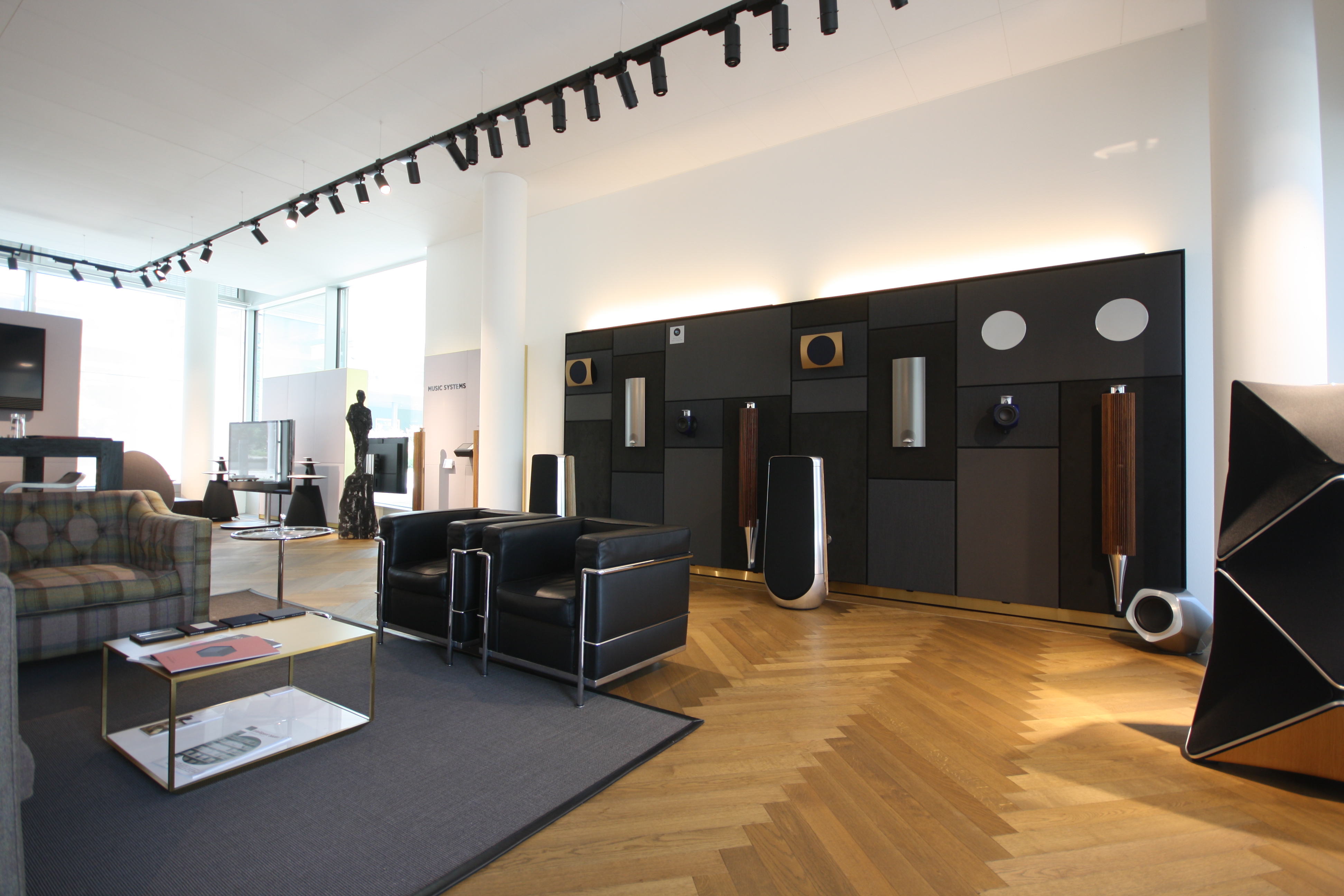 Bang & Olufsen, Chamerstrasse 175 in Zug