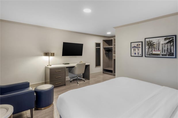 Images Best Western Plus Executive Suites