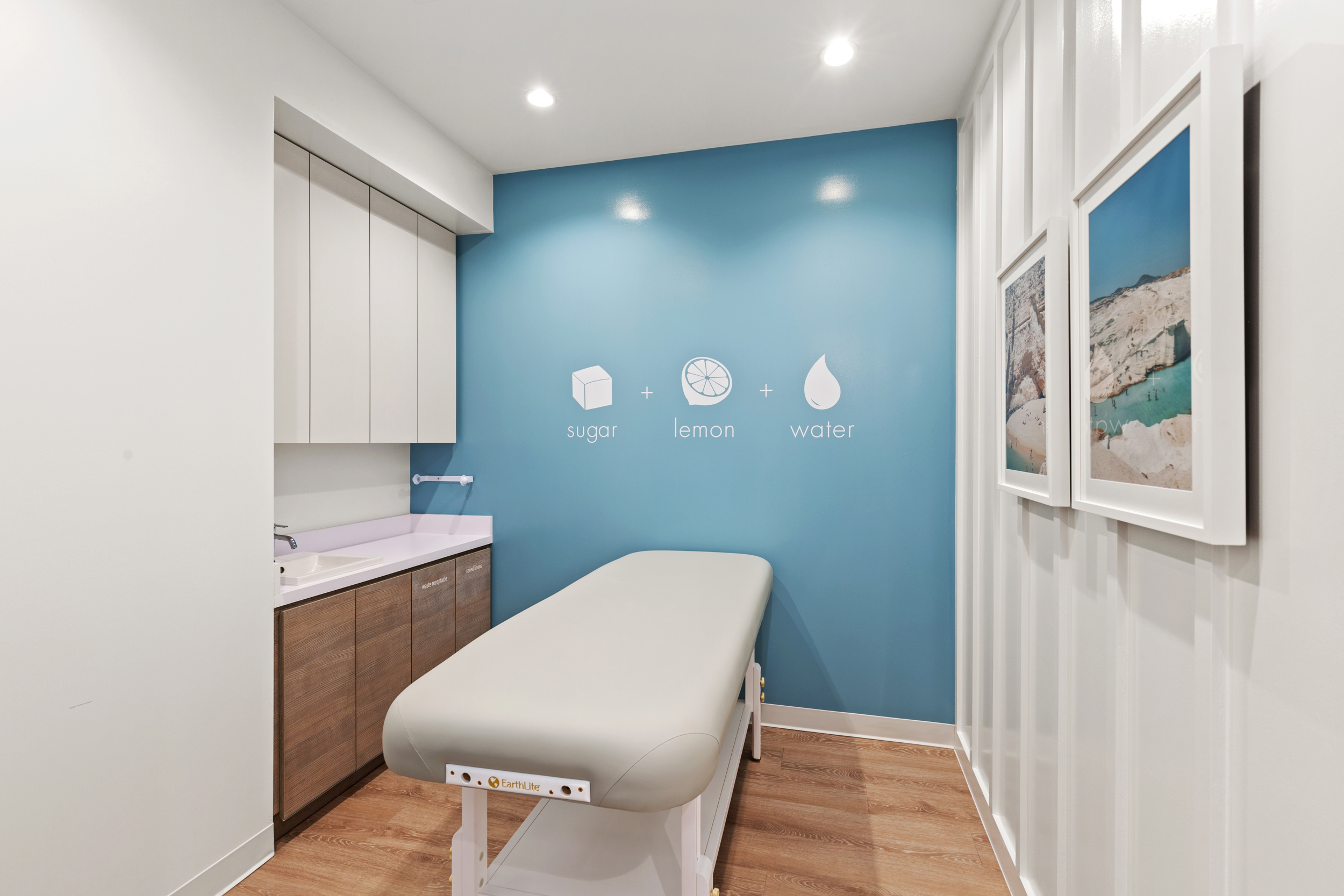 SUGARED + BRONZED (Addison) Image