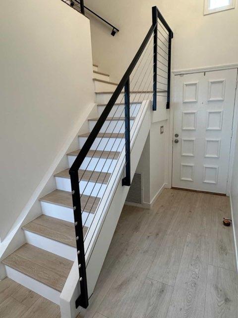 MJ Custom Glass LLC - Custom glass panels