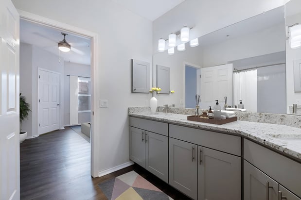 Images The Promenade at Carillon