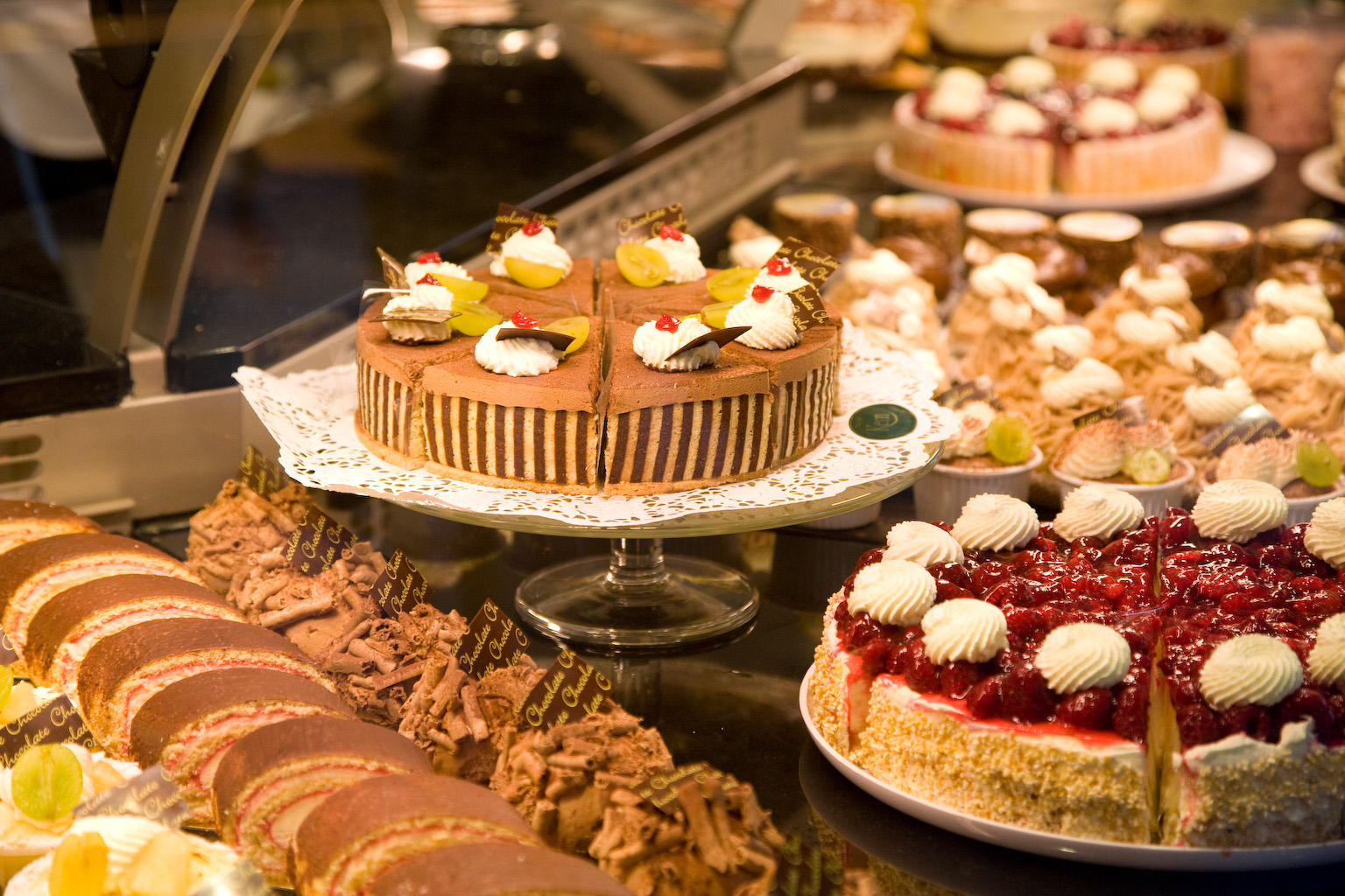 Kern Konditorei Café, Hauptstrasse 26 in Laufen