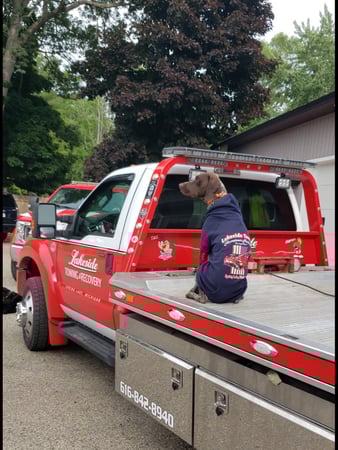 Images Lakeside Towing & Recovery