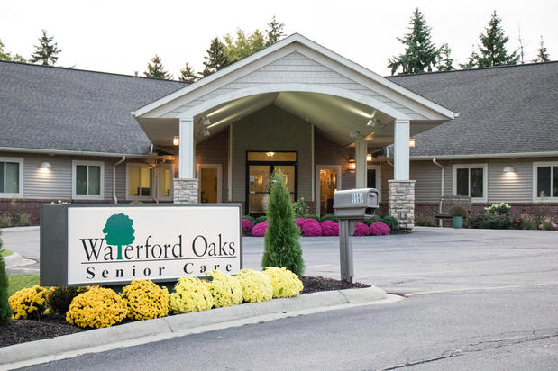 Images Waterford Oaks Senior Care East