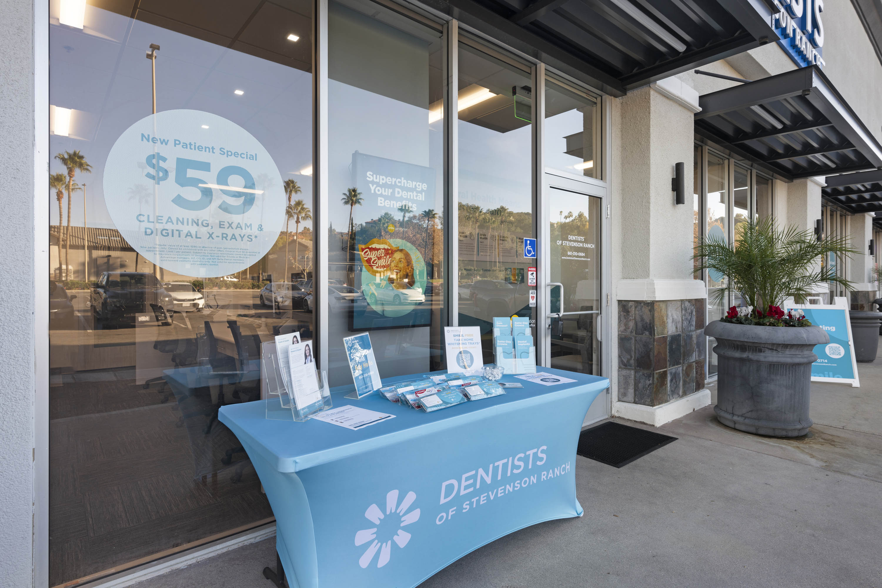 Dentists of Stevenson Ranch Image