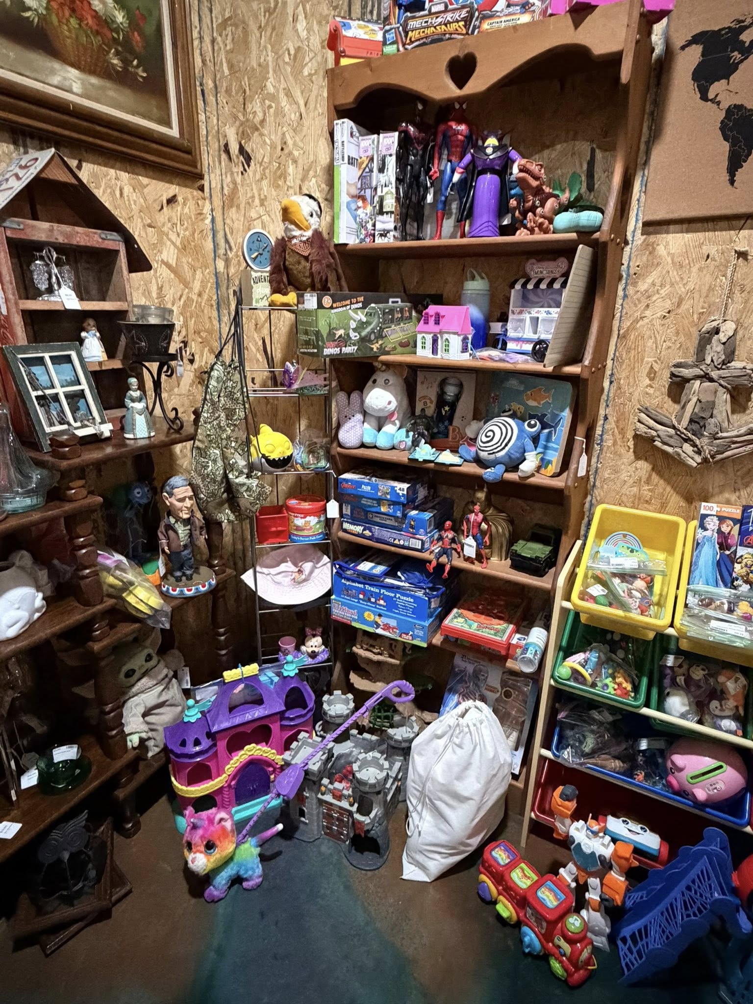 The Rusty Nail Vintage Market Image