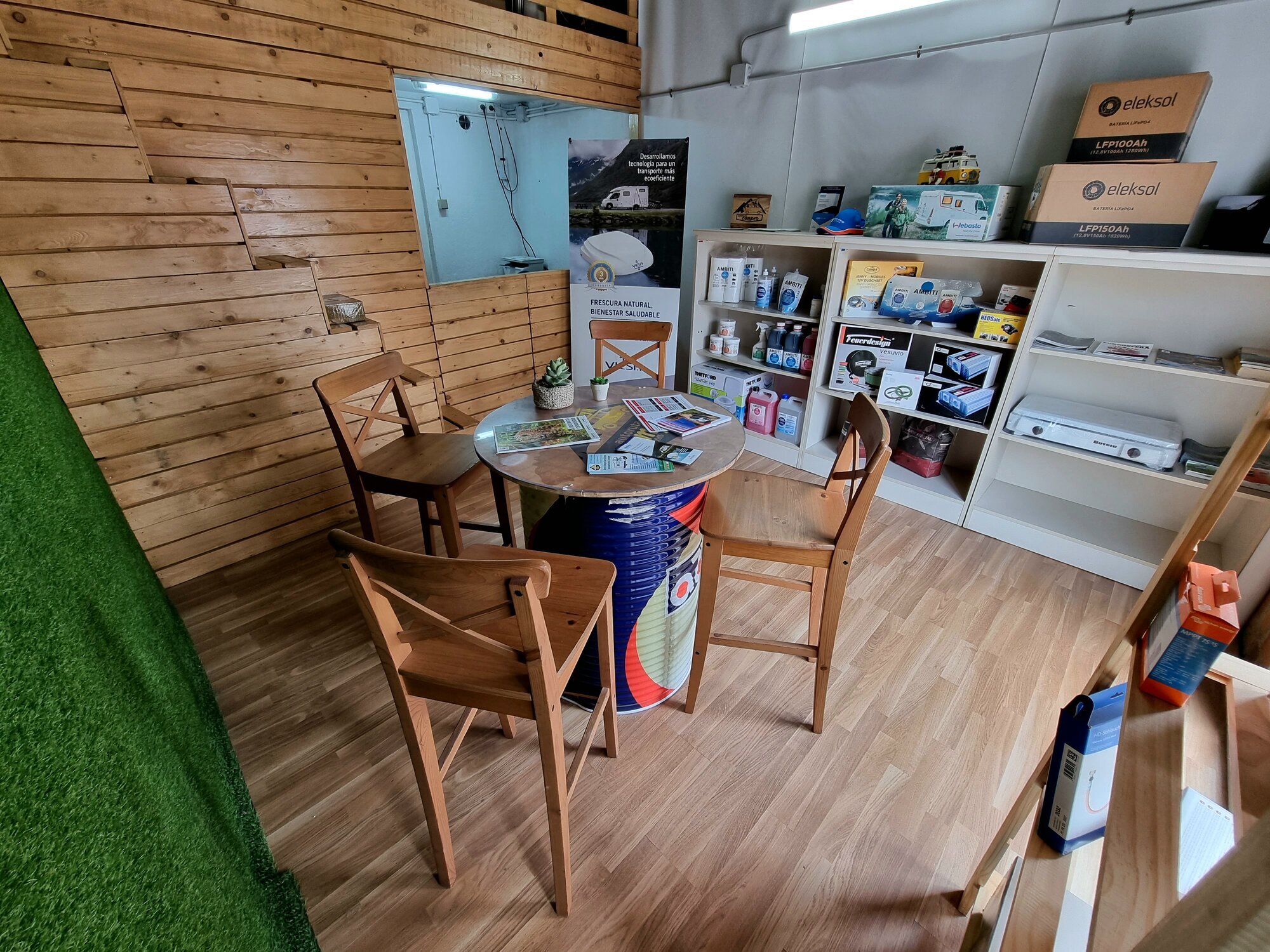 Images FreeVans S.L.- Taller de Autocaravanas & Camper Barcelona