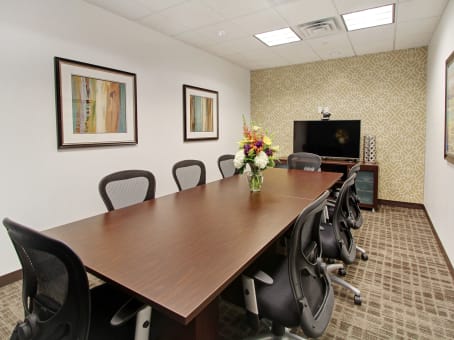 Regus - Minnesota, Edina - Grandview Square Photo