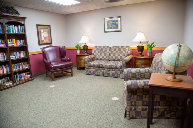 Images Select Senior Living of Coon Rapids