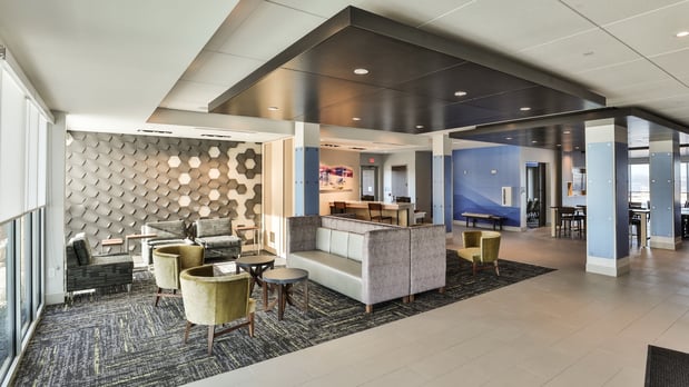 Images Holiday Inn Express & Suites Nashville Metrocenter Downtown by IHG