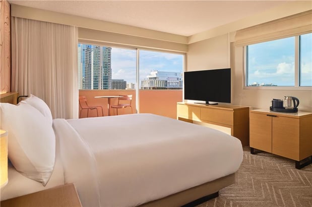 Images The Ambassador Hotel of Waikiki, Tapestry Collection by Hilton