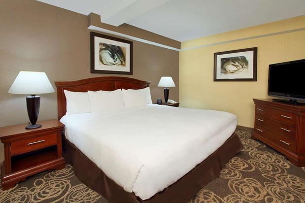 Images DoubleTree by Hilton Hotel Mahwah