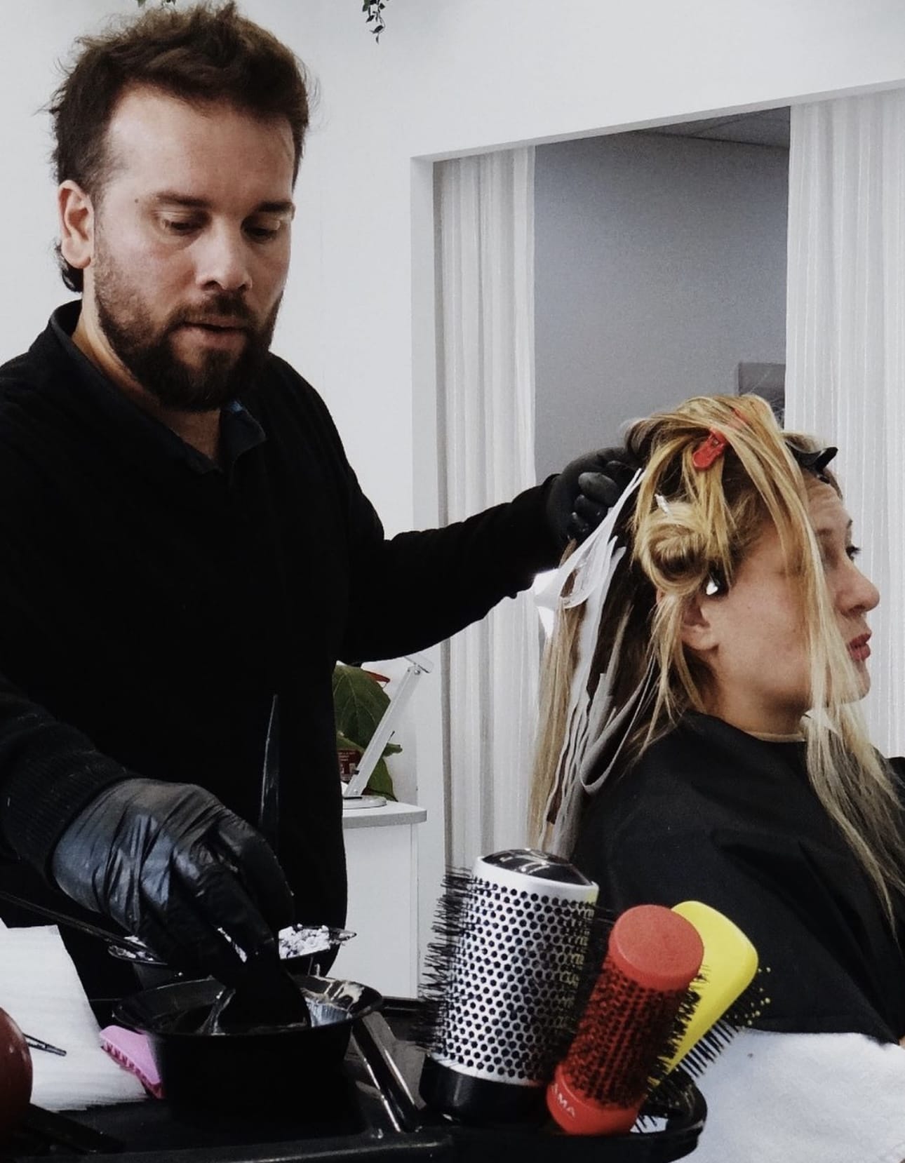 Images Staff Modern Peluquerías Valencia