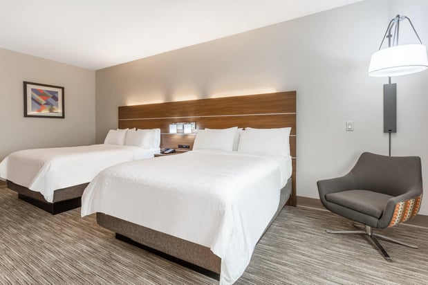 Images Holiday Inn Express & Suites Kearney by IHG