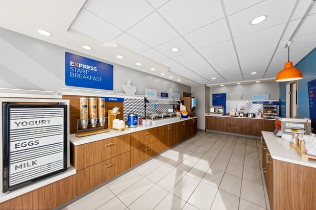 Images Holiday Inn Express Grove City (Outlet Center) by IHG
