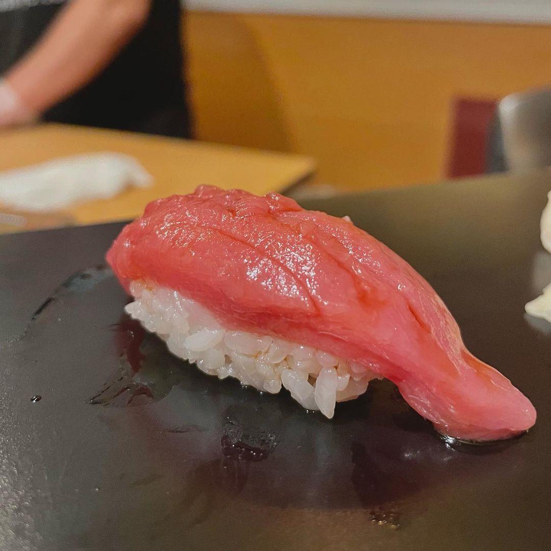 Tanoshi Sushi Sake Bar