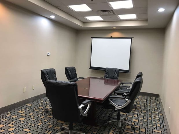 Images Hampton Inn & Suites Oklahoma City Airport