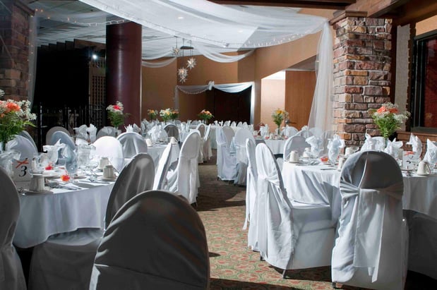 Images Holiday Inn Blmgtn Arpt South - Mall Area by IHG