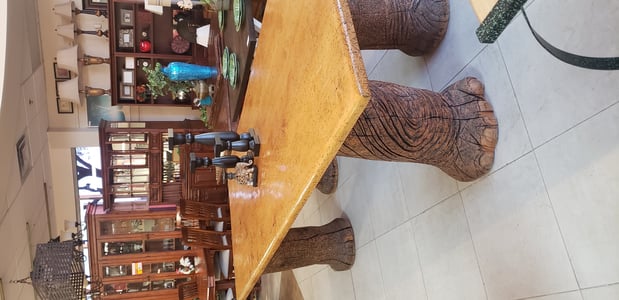 Images J and B Furniture Consignments
