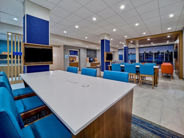 Images Holiday Inn Express & Suites Huntsville – Space Center by IHG