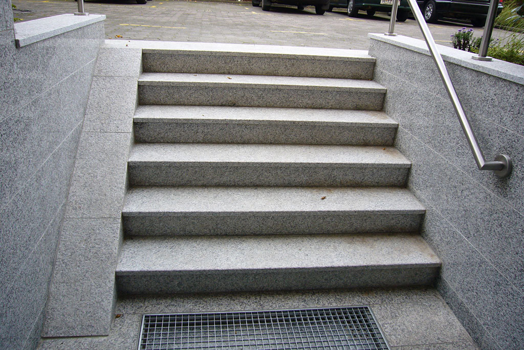 Hollo Steinbildhauerei GmbH, Hohenstaufenring 27A in Minden