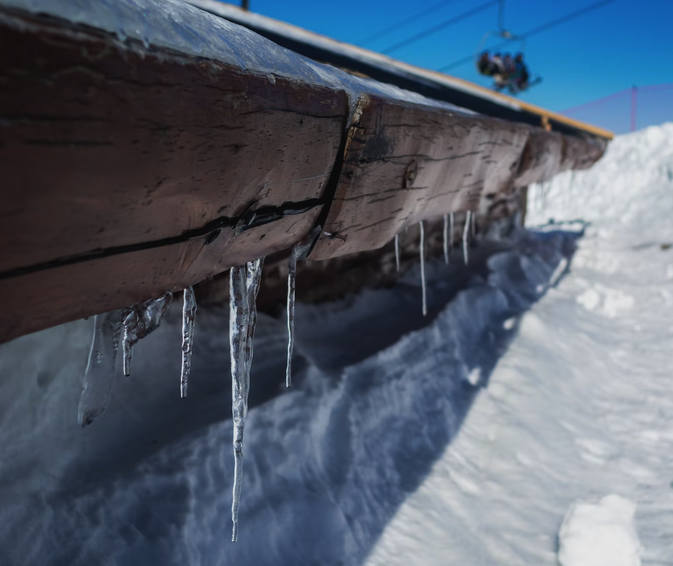 Ice dam and icicle prevention solutions in Boston, MA. Our patented roof melt technology is energy-efficient and affordable. Contact us today to talk to an expert!