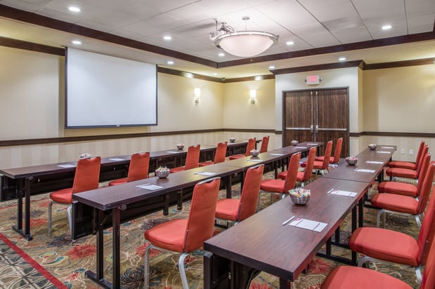 Images Crowne Plaza Anchorage-Midtown by IHG