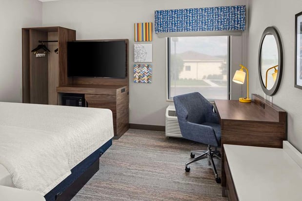 Images Hampton Inn Fairmont