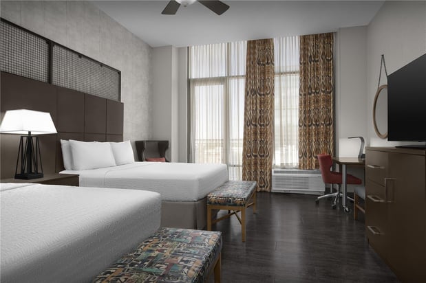 Images Hampton Inn & Suites Austin @ The University/Capitol