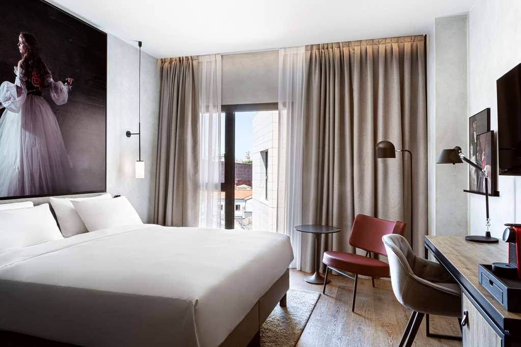 Images Radisson RED Madrid
