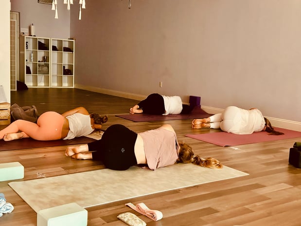 Images SOHAM YOGA