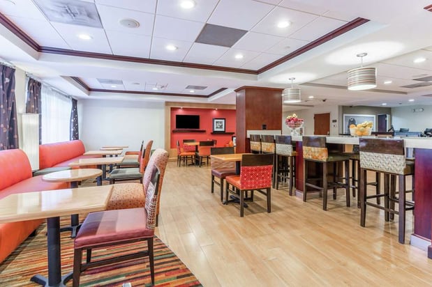 Images Hampton Inn Groton